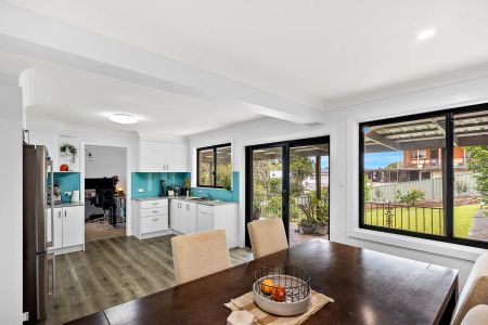25 Gellatly Avenue, - Photo 2