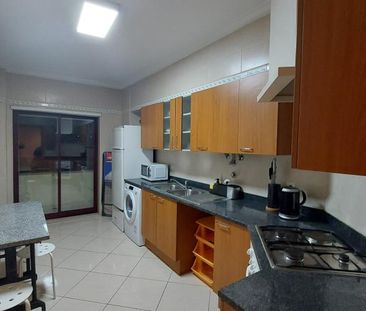Quartos a estudantes (F) - Monte da Caparica - Photo 4