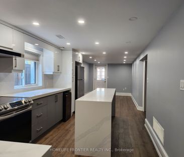 For Lease - 23 Bowsprit Avenue, Toronto, Ontario - Photo 6