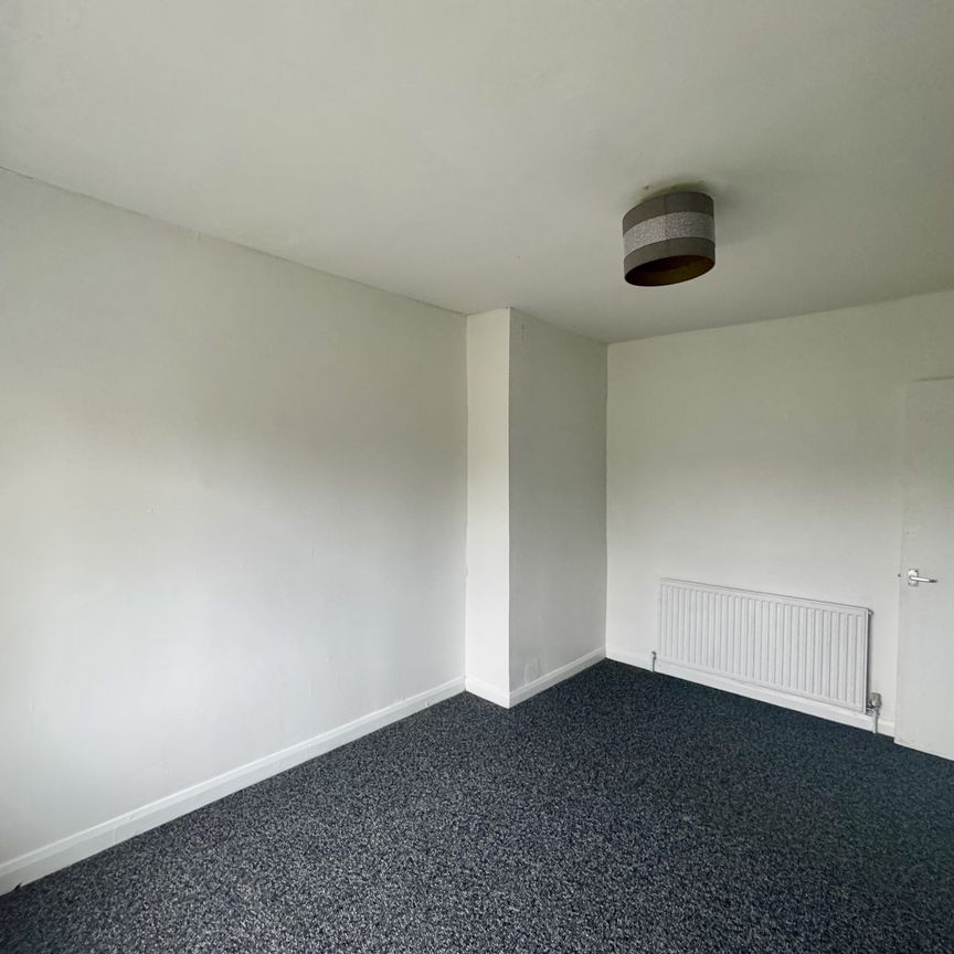 Chinn Brook Road, Birmingham, B13 - Photo 1