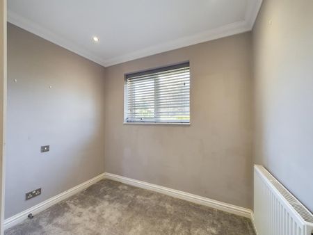 3 bedroom detached bungalow to rent - Photo 3