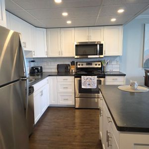 307, 4902 - 37 St *Furnished* - Photo 3