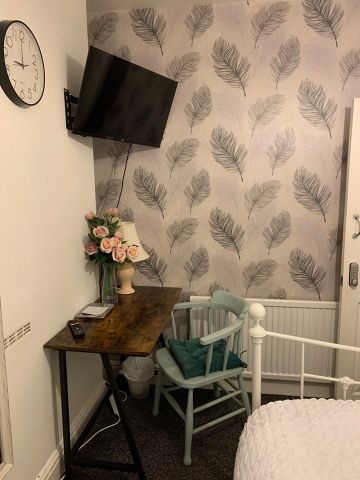 Room in a Shared House, Sheffield, S5 - Photo 4