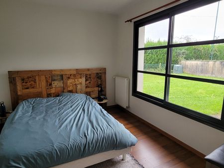 Location maison 4 pièces, 107.00m², Sauvagnon - Photo 2