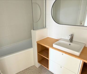 4 pièces - 71,68 m² - 7ème étage - Colocation non autorisée - Photo 6