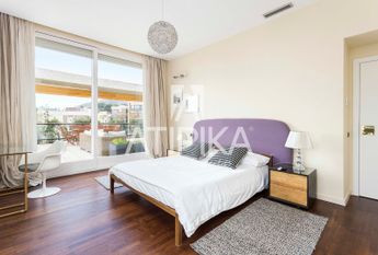 Impresionante ático en alquiler con parking en Pedralbes, Barcelona