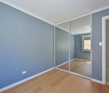 15 Dawn Street - Photo 2