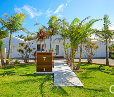 Open the Door to Your Coastal Escape - Photo 1