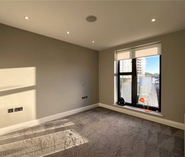 Bideford Avenue, Perivale, Greenford, UB6 8DF - Photo 3