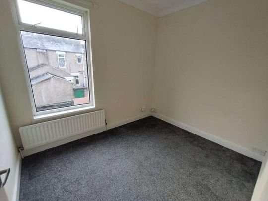 Hawthorne Terrace, Ferryhill, DL17 - Photo 1