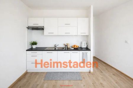 Pronájem bytu 1+kk 21 m - Photo 2