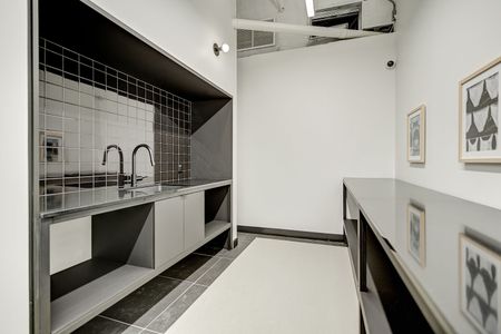 Gramercy Residences - Photo 5