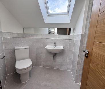 3 bedroom semi-detached house to rent - Photo 2