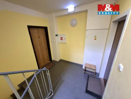 Pronájem bytu 4+1 87 m², Vazovova 3216, Praha - Photo 4
