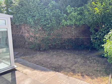 3 bed house to rent in - Photo 4