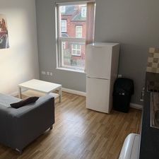 Flat 1 45 Bexley Avenue - Photo 4