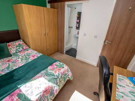 Flat A The Clubhouse - Photo 3