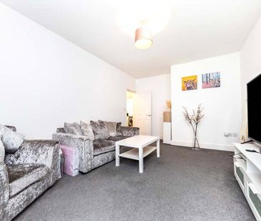 2 bedroom bungalow to rent - Photo 2