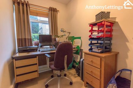 2 bedroom maisonette to rent - Photo 5