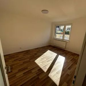 (reserviert) Hochwertige 3 Zimmer Wohnung nahe Yppenplatz - Foto 2