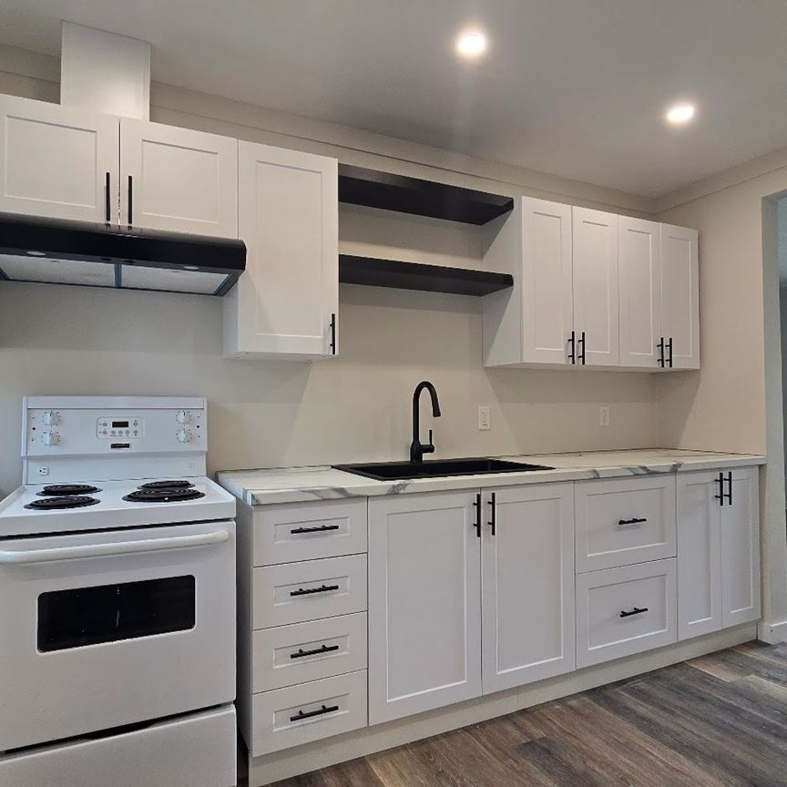 96 Emily Street - Apt - 4, Orillia, ON L3V 5V1 - Photo 1