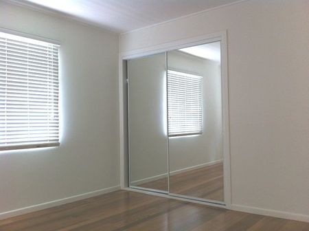 THREE BEDROOM HOME WITH RIVER VIEWS - Photo 4