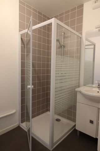 Appartement 2 pièces – 47 m² environ à L'Hermitage (ref : G64535) - Photo 3