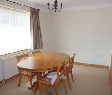 Westminster Drive, Bromborough - Photo 2