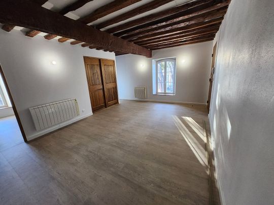 EXCLUSIVITE A SAINT SATURNIN LES AVIGNON - SUPERBE APPARTEMENT DE TYPE 2 de 47 m² surf hab A LOUER - PLACE DE PARKING PRIVEE - Photo 1