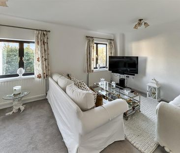 Wolds End Close, Chipping Campden - Photo 1