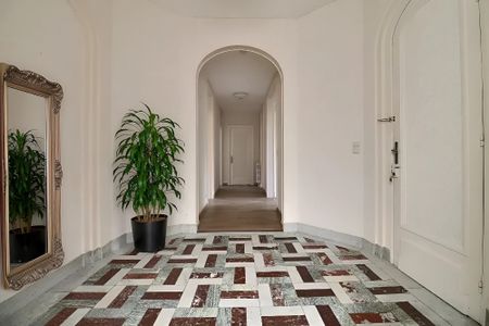 Location Appartement 4 pièces 108m² CHAMALIERES 63400 - Photo 5