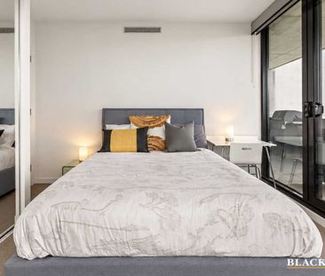 Effortless Living at Founders Lane, Fully Furnished & Ready to Move In - Photo 4