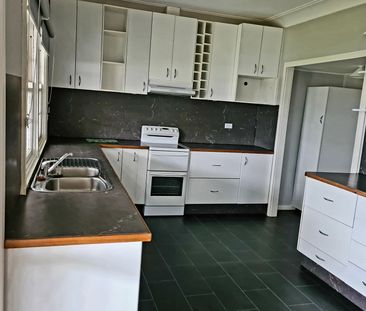 Charming Taree West Home - Photo 5