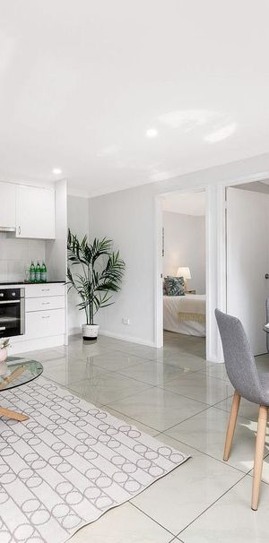 SPACIOUS AND MODERN THREE BEDROOM GRANNY FLAT - Photo 1