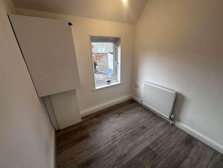 Gosport Road, Grimsby, DN34 - Photo 3