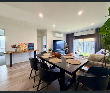 🌿Eco-Friendly Home in Donnybrook-Prime Location!⚡Low Electricity Bi... - Photo 1