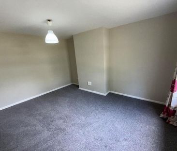 30 Pine Cross, Dunmurry, Belfast, BT17 9QY - Photo 3