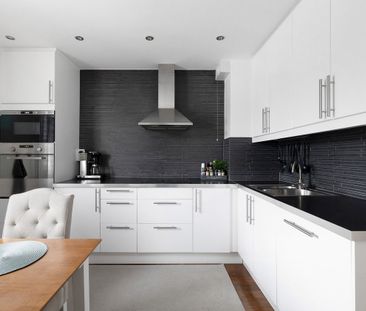 Pressarvägen, Järfälla - Photo 2