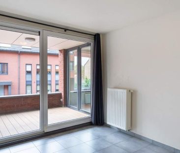 Appartement te huur in Bilzen voor € 820 met 2 slaapkamers - Photo 3