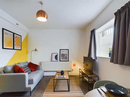 2 bedroom flat to rent - Photo 3