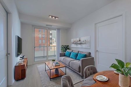 For Lease - 50 Dunfield Avenue Unit# 1018, Toronto, Ontario - Photo 2