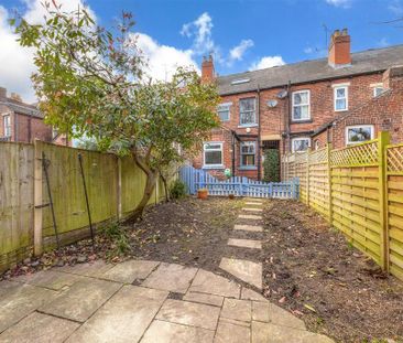 4 bedroom terraced house to rent - Photo 4