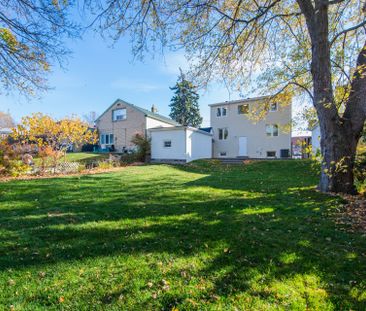 For Lease - 8 Clearview Heights, Toronto, Ontario - Photo 6