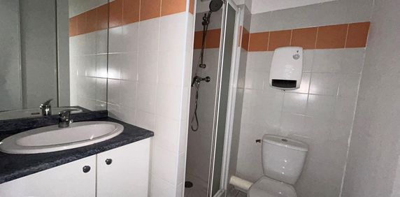 Location Appartement 1 pièce 20m² NARBONNE 11100 - Photo 2