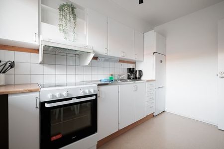 Katarina Bangata 80 - Photo 4