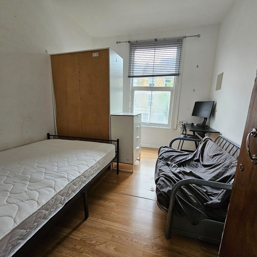 Bedsit, Bryantwood Road, N7 - Photo 1