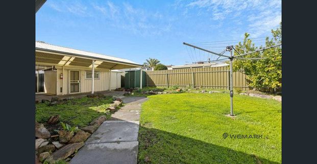 ✨ Your perfect family retreat with style, space & flexibility! - Photo 1