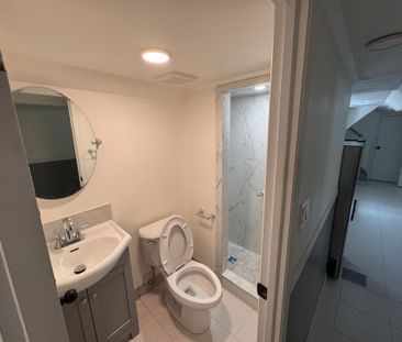 For Lease - 1001 Kipling Avenue Unit# BSMT, Toronto, Ontario - Photo 4