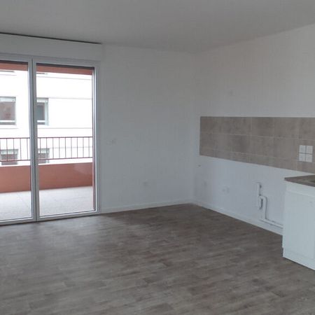 Appartement 3 pièces - 67m²-Lyon 7ème - Quartier Gerland- - Photo 3