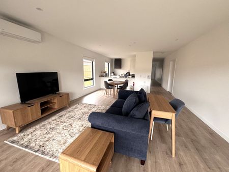 Unique, Versatile & Accessible Living - Perfect for Shared Living or Supported Independence - Photo 2